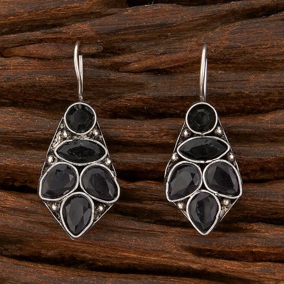 Jewelry - Black oxidised earring